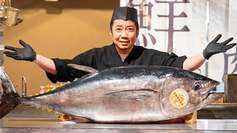 マグロ解体ショー